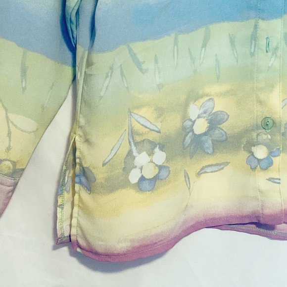 SeaSuns Blouse Pastel Floral Long Sleeve Button Up - Picture 3 of 8